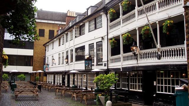 The George Inn in London